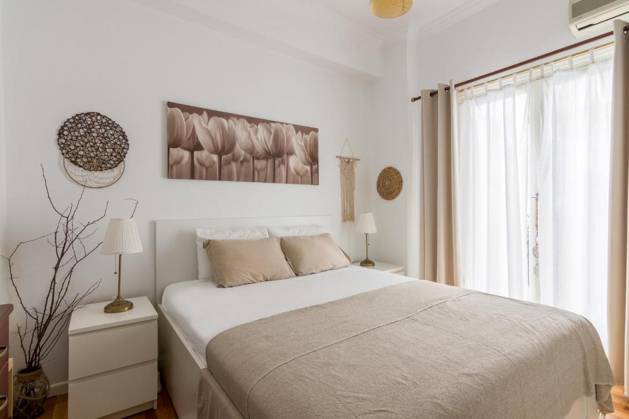 Classic And Modern Apartment In אתונה מראה חיצוני תמונה