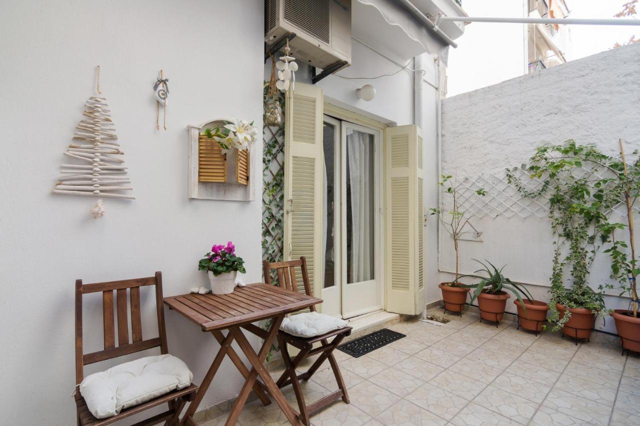 Classic And Modern Apartment In אתונה מראה חיצוני תמונה
