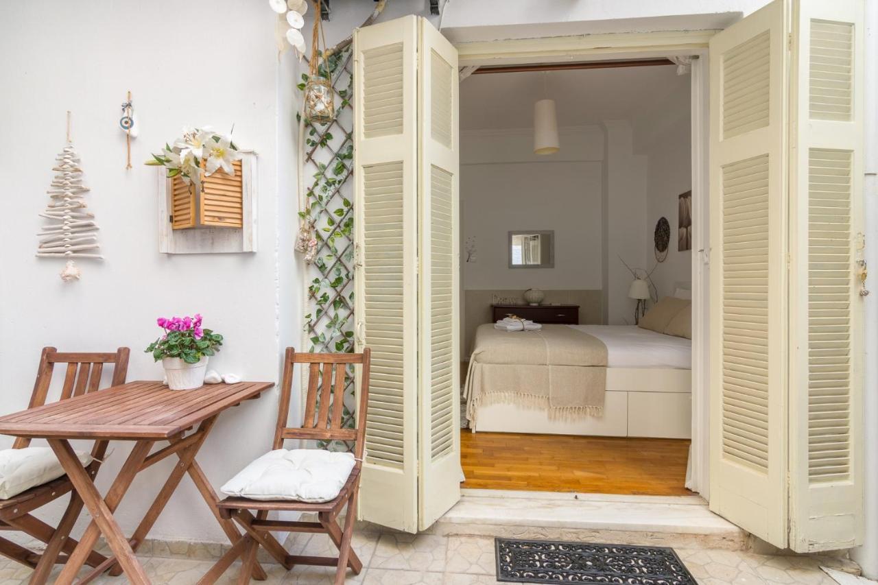 Classic And Modern Apartment In אתונה מראה חיצוני תמונה