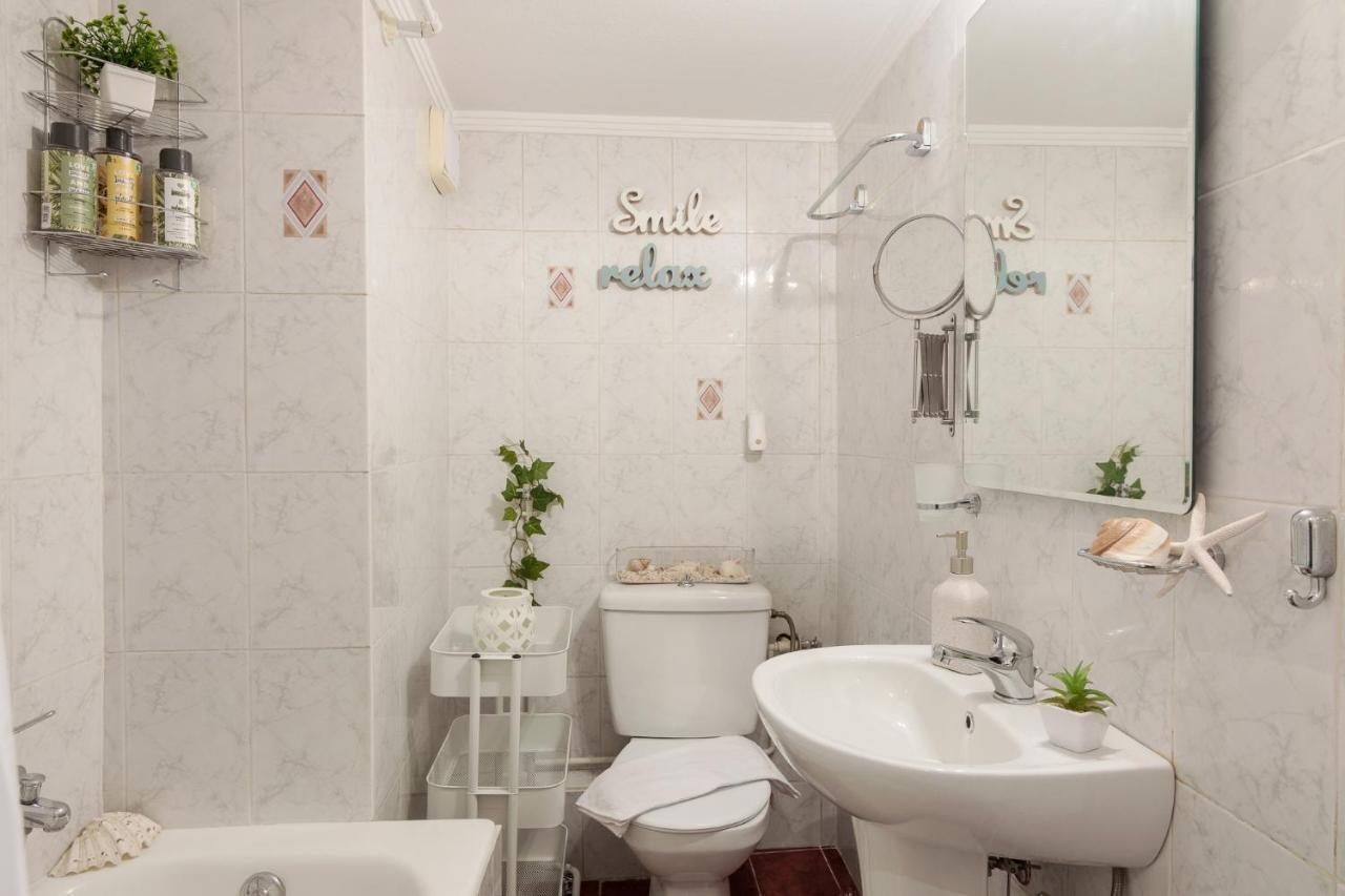 Classic And Modern Apartment In אתונה מראה חיצוני תמונה